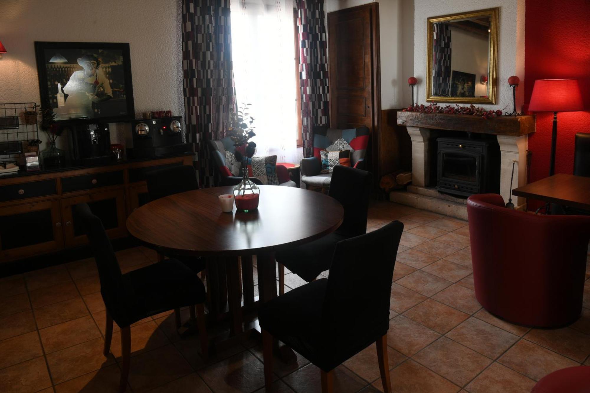 Logis Auberge De Launay Limeray Экстерьер фото