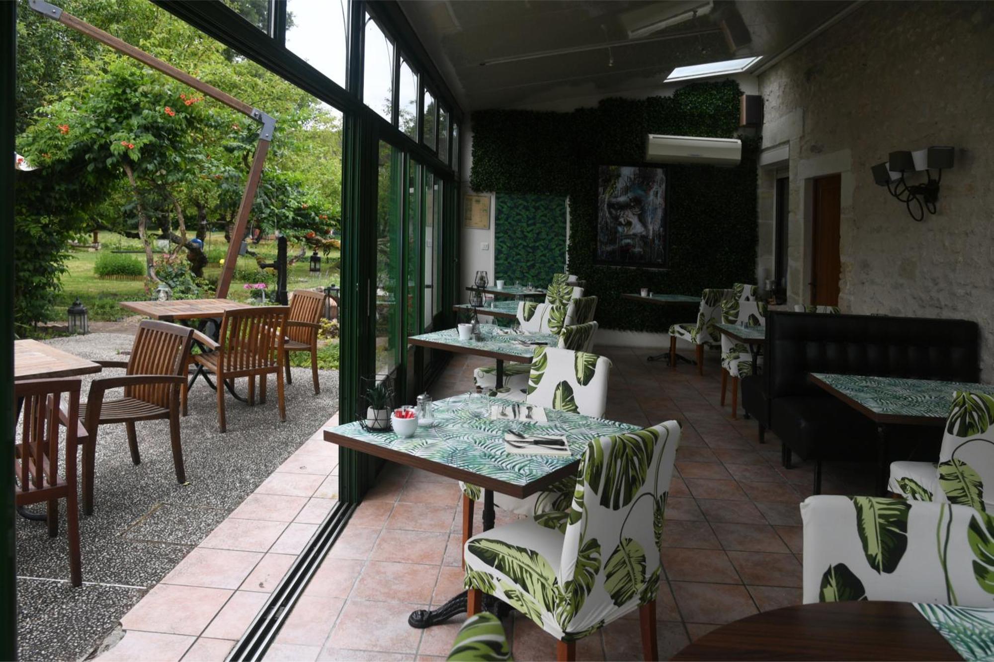 Logis Auberge De Launay Limeray Экстерьер фото