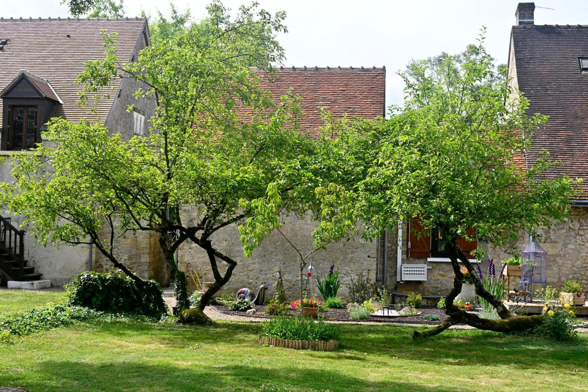 Logis Auberge De Launay Limeray Экстерьер фото