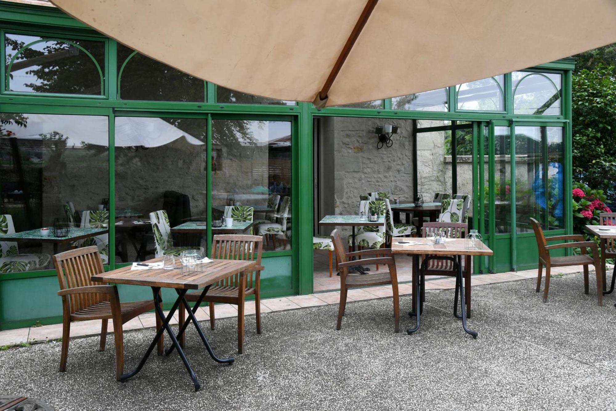 Logis Auberge De Launay Limeray Экстерьер фото